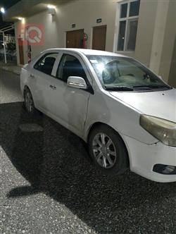Geely MK